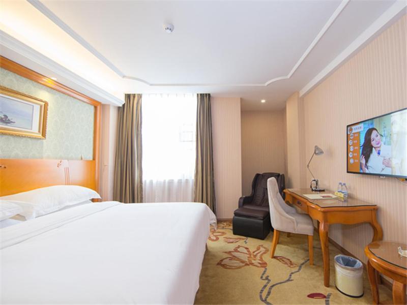 Vienna Hotel Guangzhou Nanpu Station Exterior foto