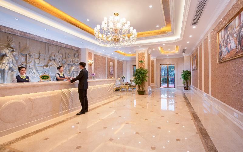Vienna Hotel Guangzhou Nanpu Station Exterior foto