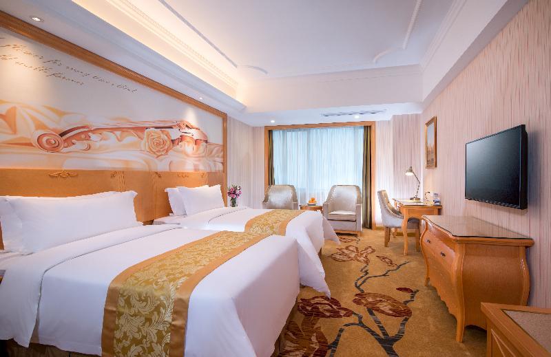 Vienna Hotel Guangzhou Nanpu Station Exterior foto